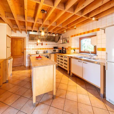 Quaint Near Forest In Holiday home